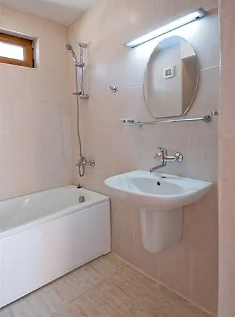 Aparthotel Lighthouse 3*